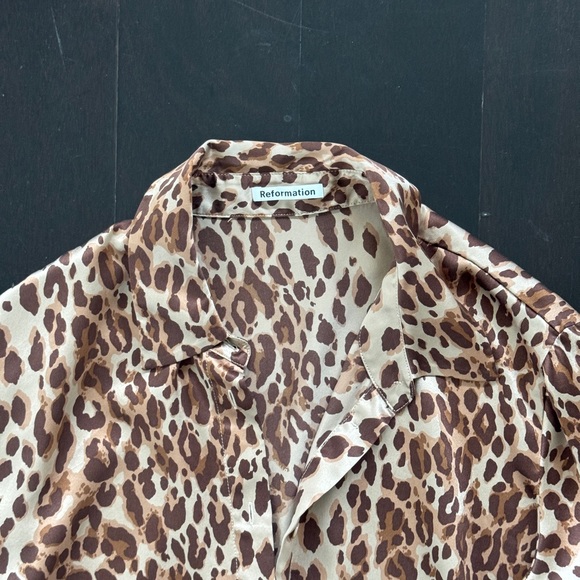 Reformation Brown Leopard Print Button Down Shirt - Picture 2 of 2